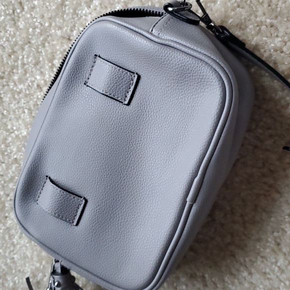 NWOT Victoria's secret crossbody gray - Picture 7 of 11